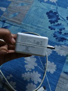 Realme Mobile Charger &amp; Cable