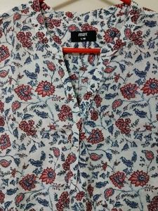 Floral Print Button-Up Blouse