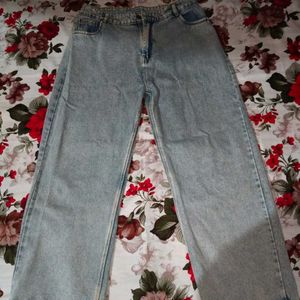 Light Wash Wide Leg Jeans