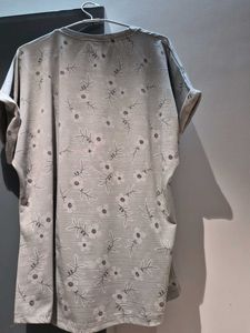 Cute Floral Print T-Shirt