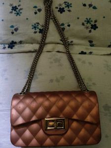 Chic Quilted Crossbody Bag