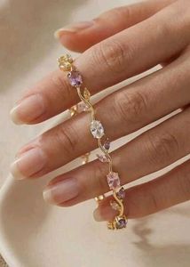 Tulip bracelet