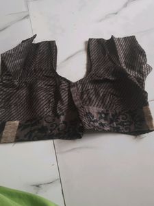 Saree   Blouse Readymade And Very Soft Sare