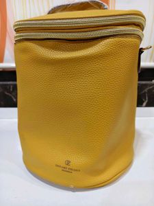 Chic Yellow Bucket Bag
