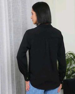 Chic Black Textured Button-Up Shirt