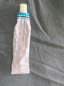 Tretinoin Cream USP 0.025%