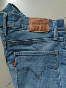 Stylish Blue Denim Jeans