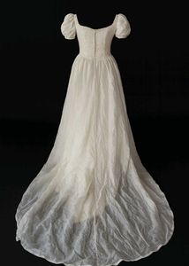 Elegant Wedding Gown