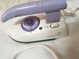 Mini Portable Travel Iron.