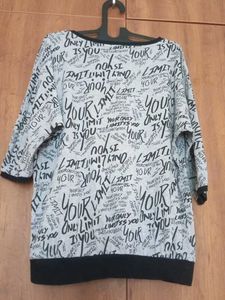 Graphic Print Round Neck Top