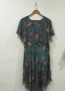 Elegant Floral Pleated Midi Dress