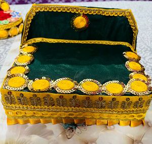 Laddu Gopal Fancy Sinhasan Size,4,5,6,7,8