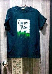 Carpe Diem Graphic T-Shirt