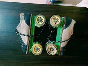 Roller Skate With Helmet