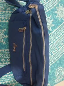 Lavie Blue sling Bag