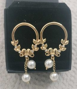Elegant Gold Tone Pearl Drop Earrings