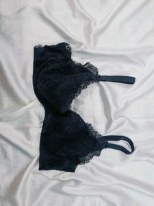 🇳🇿💫🎀Elegant Black Lace Bra