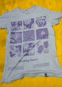 Blooming Flower Graphic T-Shirt