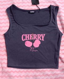 Xs size Cute Cherry Graphic Crop Top