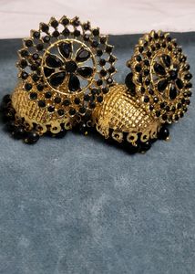 Elegant Jhumka