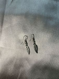 Chic Heart Pearl Drop Earrings &amp; Leaf Earring