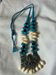 Boho Shell and Metal Pendant Necklace