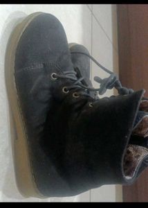 Black Lace-Up Boots