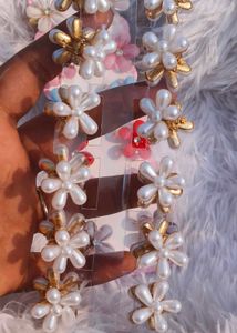 Clutchers In A Multicolour 12 Pcs