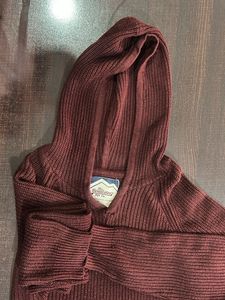 Roadster Knitted Maroon Sweater