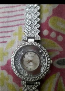 Sparkling Rhinestone Bracelet Watch