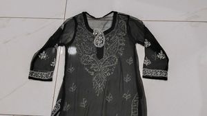 Chikankari Kurti