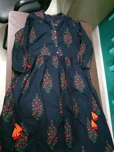 Elegant Floral Print Kurta