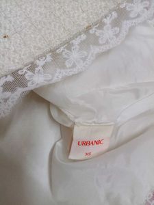 white lace skirt
