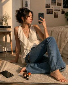 Zara Chic White Ruffle V-Neck Sleeveless Top