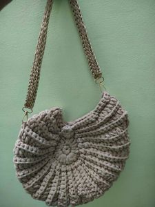 Chic Crochet Hobo Shell Bag