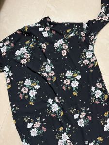 Chic Floral Print Button-Up Top