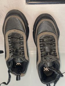 Stylish Women's Sneakers
