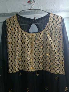 Elegant Black &amp; Gold Embellished Kurta