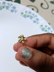 Golden floral ring✨️💫🌷