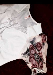 Chic White Lace Trim Corset Top