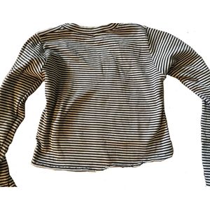 2000's y2k striped v neck top