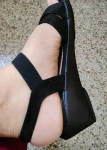 Black Wedges Sandal For Girls/Women