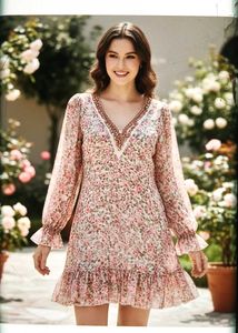 Chic Floral V-Neck Mini Dress