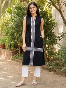Ethnic Elegant Black Sleeveless Kurti