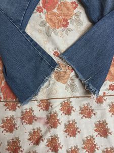 Trendy Blue Raw Hem Jeans