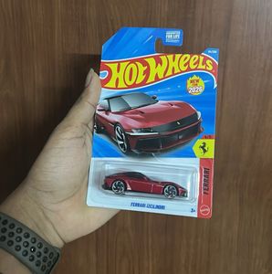 Hot Wheels Ferrari &amp; VW SP2 Neon Speeders