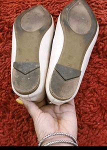 2. Beautiful bow ballerina flats for women