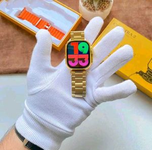 Gold Smart Watch - C9 Ultra 2