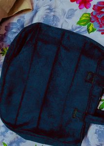 Women Selling Bag With Hand Bag