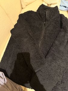 Cozy Black Fleece Zip-Up Jacket